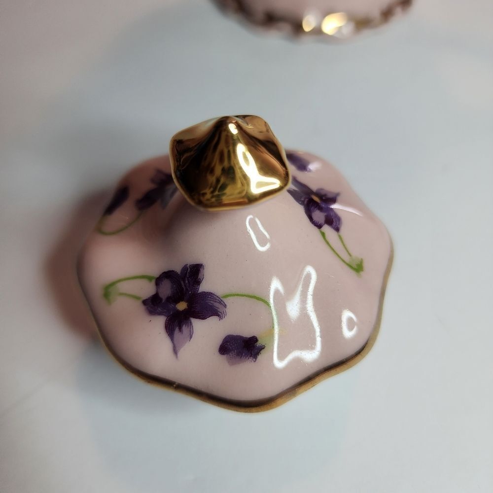 Leneige Vintage Pink and Gold Porcelean Tea Set With Purple Violets - Picture 6 of 16